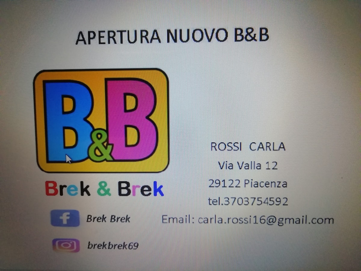 BREK & BREK camera rossa cir 033032-BB-00050