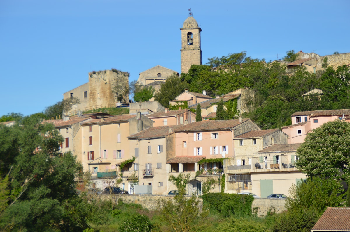 The Hidden Tower - Ventoux Provence