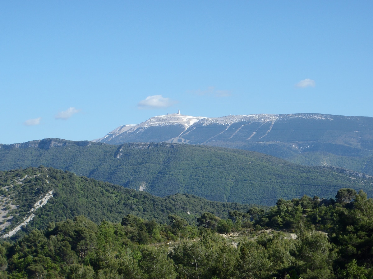 Gite 2 * Drome普罗旺斯风景山，泳池