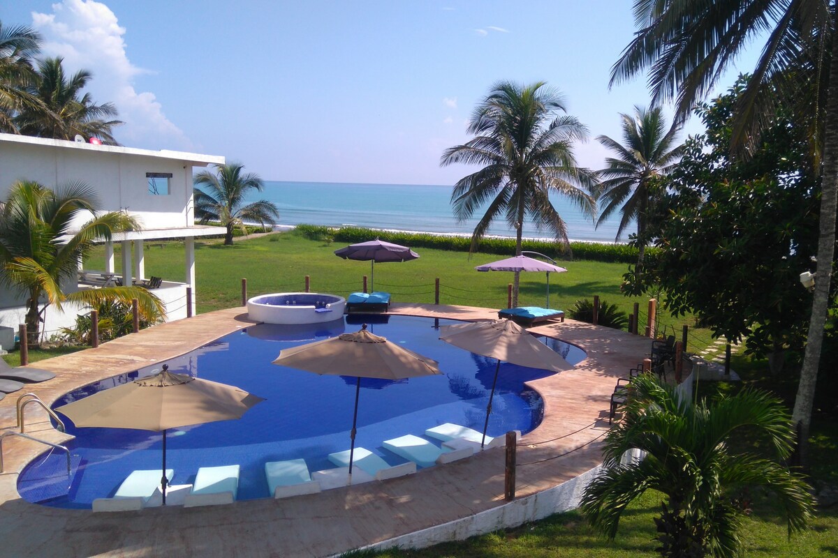 Villa con vista al mar en Costa Esmeralda