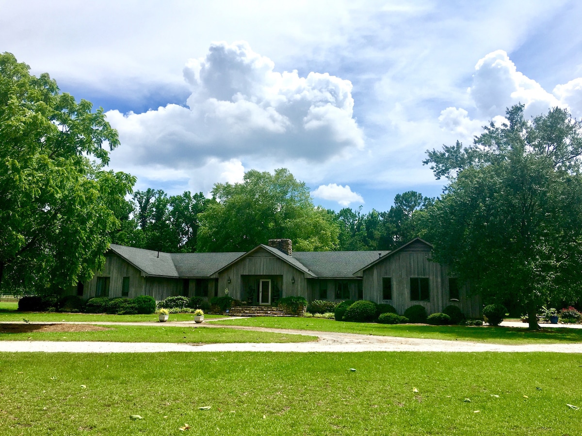 Quiet Country Farm near Snow Hill in Eastern NC