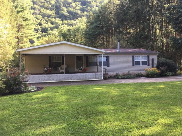 Pine Creek Waterfront Home - Stocked Trout Stream