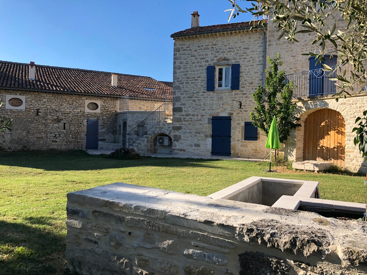 Gite Léonie "Entre Cèze et Ardèche" 30 BARJAC