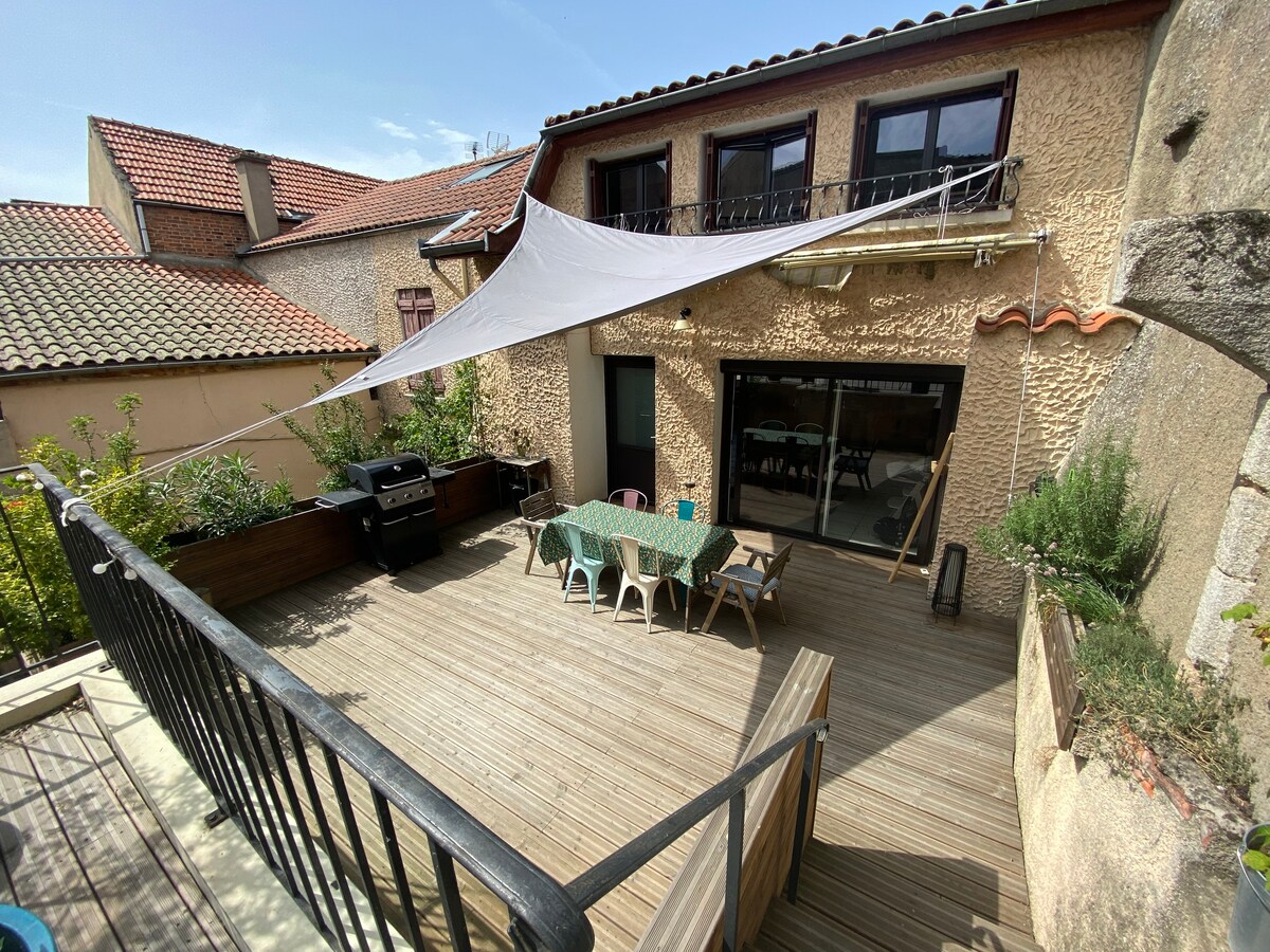 Belle maison de bourg dans village de caractère