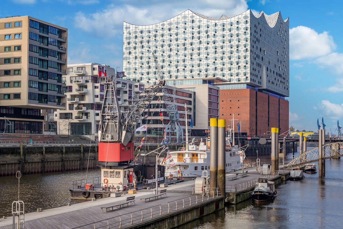 Hafenkran Hamburg - HafenCity Hideaway