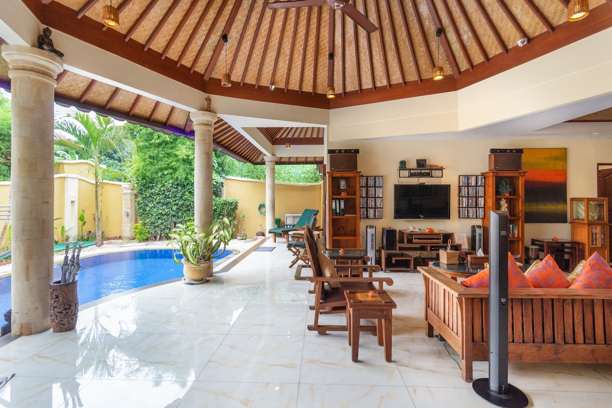 Bali Emerald Villas Complex, Villa B-18