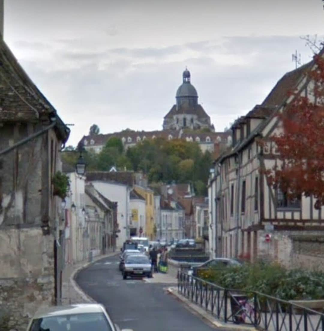 appartement dans une meulière d'architecte