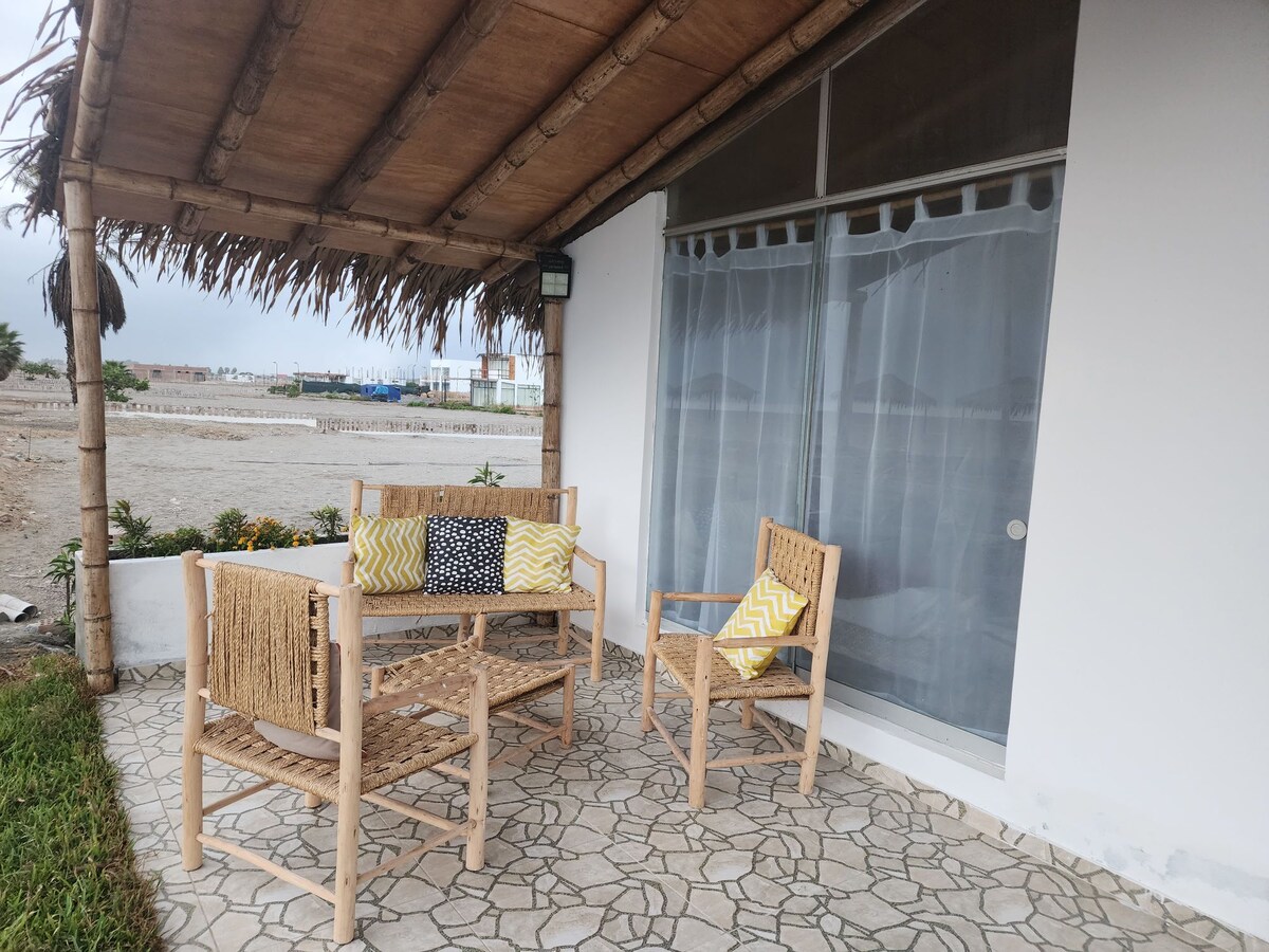 Cabaña de Playa de fantasía con Piscina