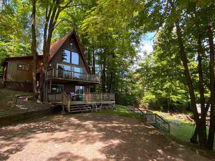 Cozy A-Frame cabin on quiet lake