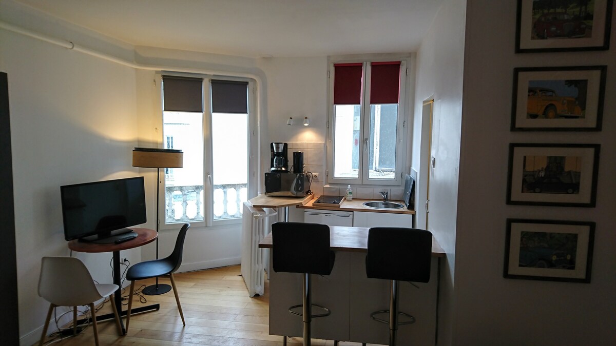 非常漂亮的单间公寓，距离Château Vincennes有2步之遥