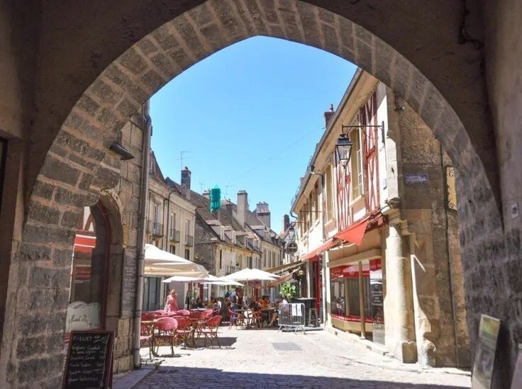 House in the heart of Semur en Auxois