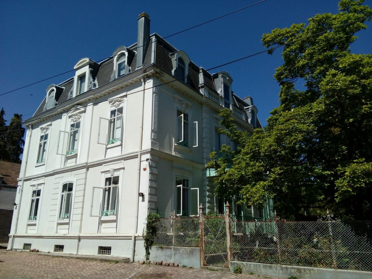 非凡的18世纪Maison de Maitre