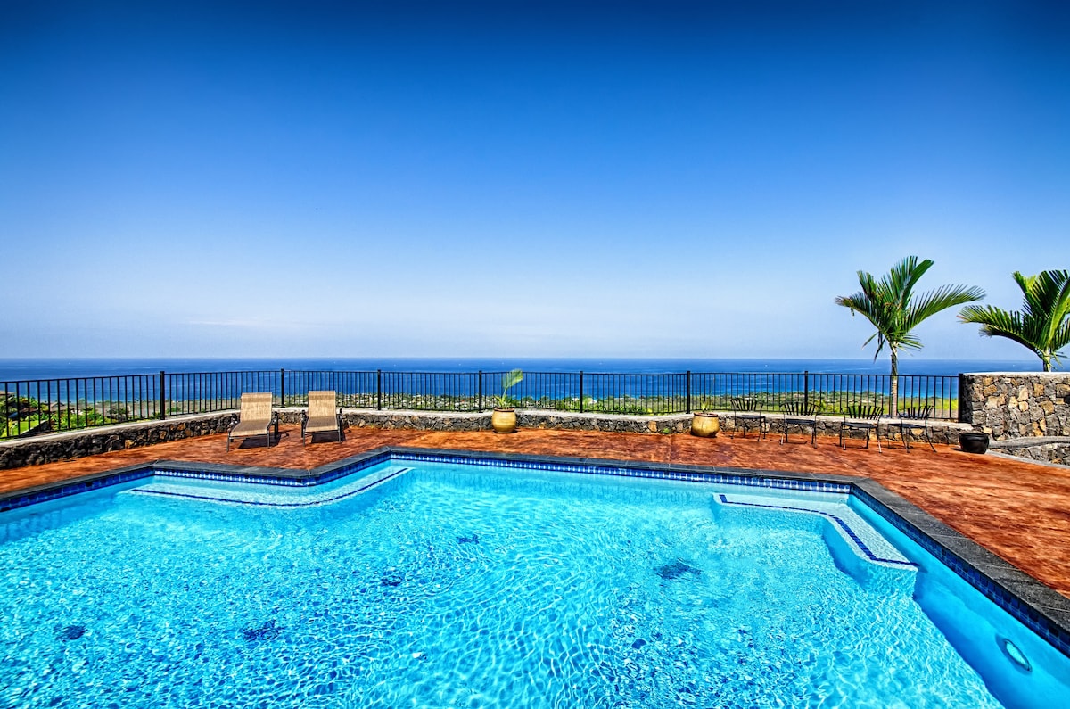 Luxury huge pool nice ocean view