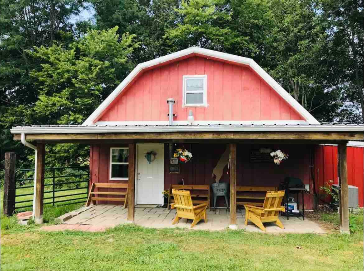 Cabin @ Hobson’s Holler-Montauk Park *Sleeps 10*