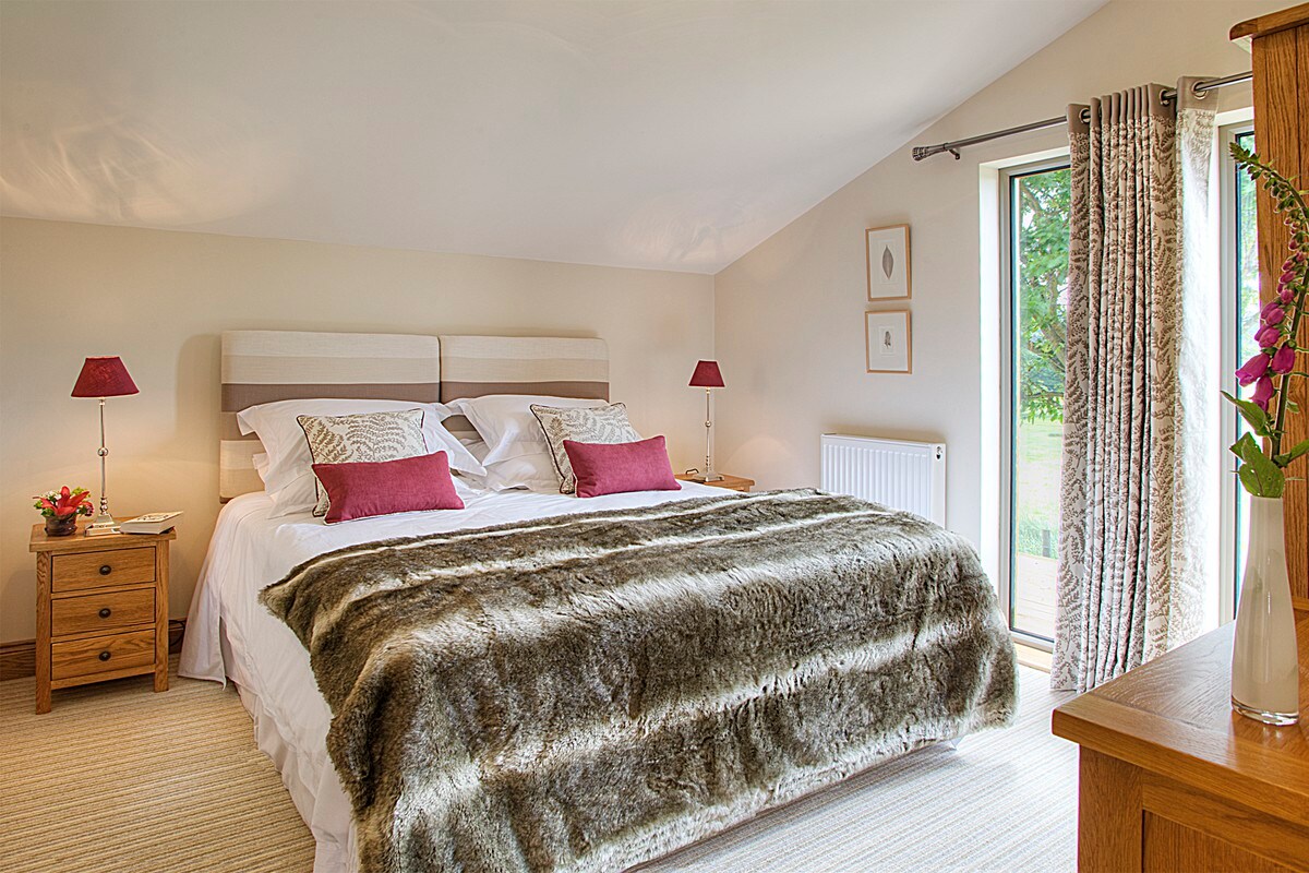 Woodside Lodge Hexham luxury self catering for 2