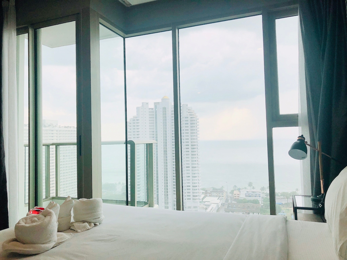 Riviera Jomtien五星酒店式公寓全海景网红拍照阳台一卧室27㎡