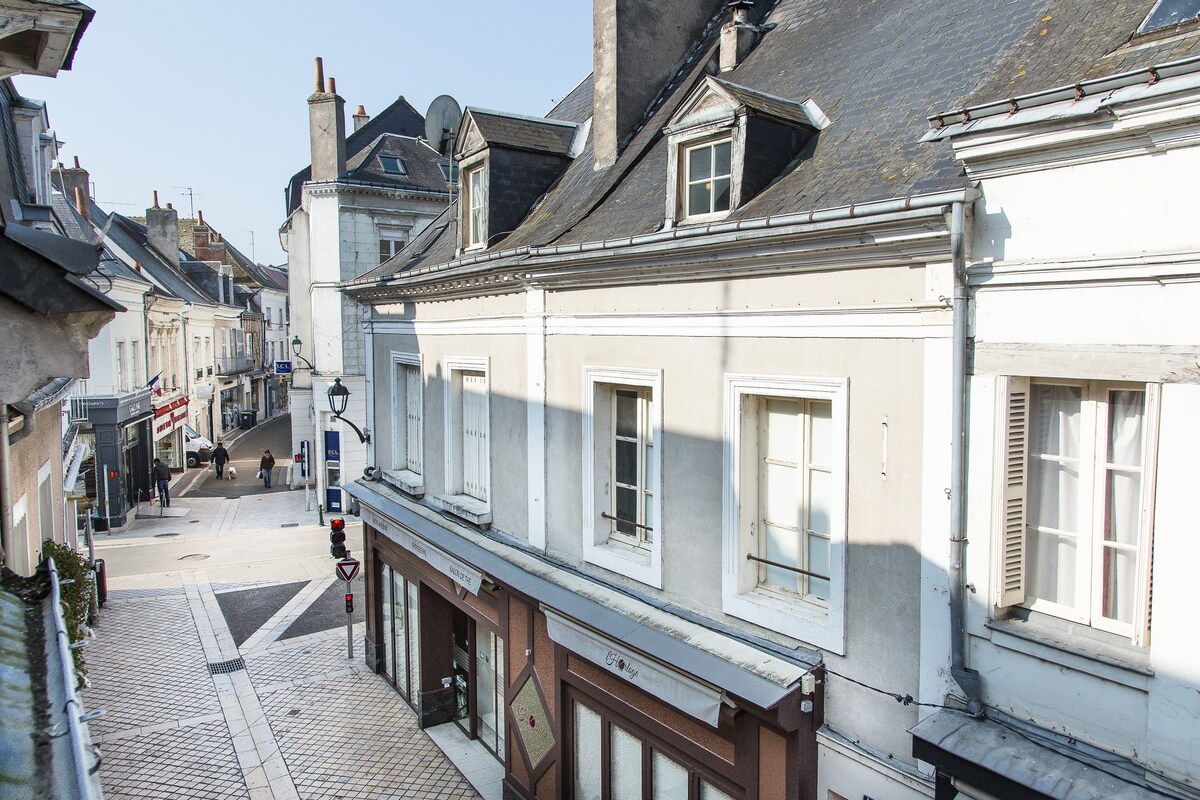 沐浴露（ Amboise Clock Tower ）