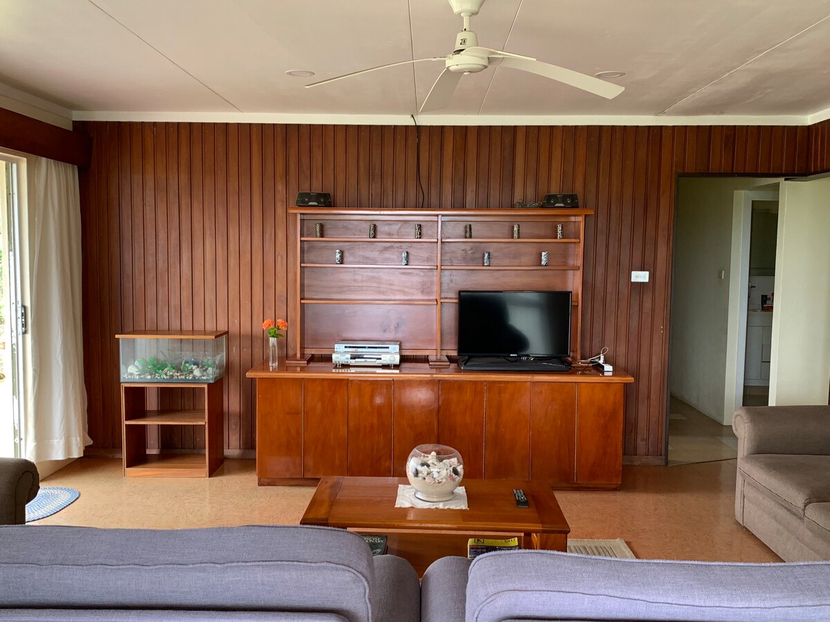 Private Master Bedroom in a Peaceful Home