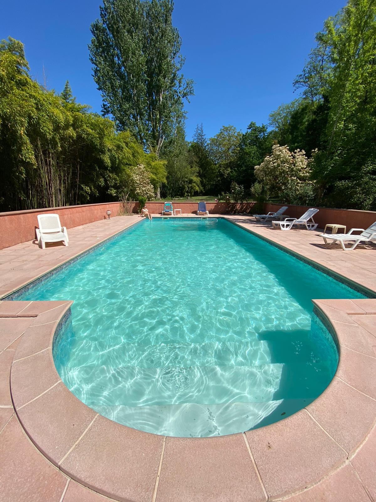 Charmante maison de campagne avec grande piscine