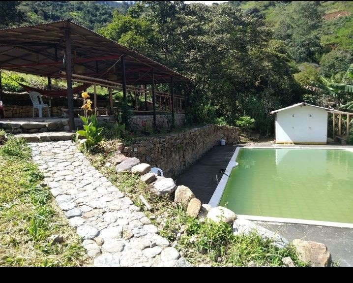 Tienda de Camping Paraíso con piscina Termal