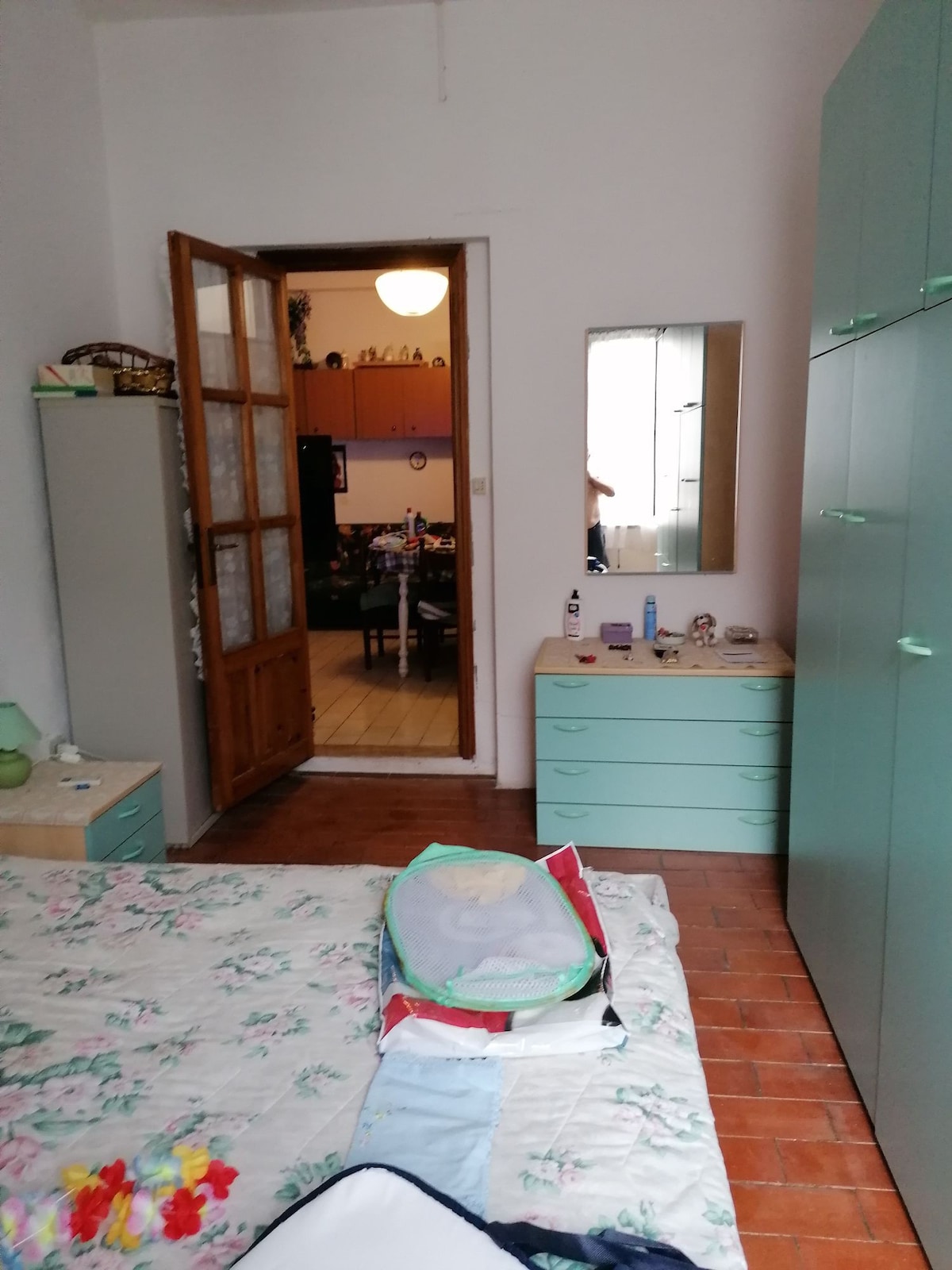 SARA ，位于南撒丁岛Buggerru的漂亮公寓，约50平方米，配备所有家电和4张床。租金为40欧元/天x至少10天。
