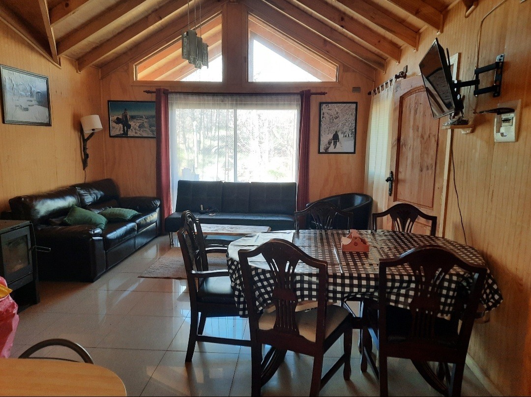 香格里拉山谷舒适的家庭小木屋