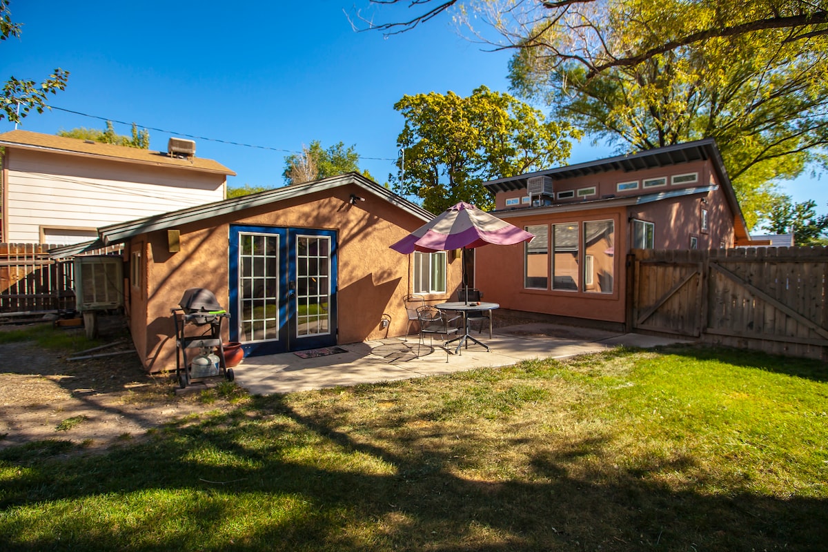 Tie Dye Studio @ The Happy Hippie House