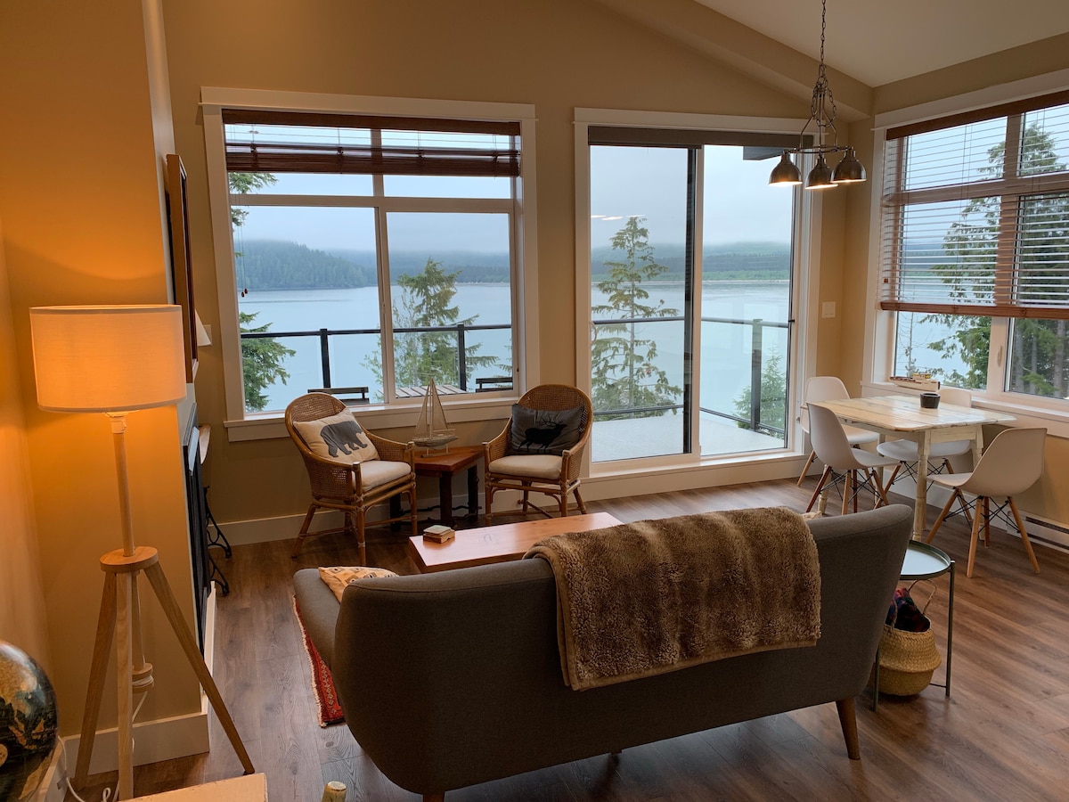 Forest Ridge ~ Port Renfrew Retreat