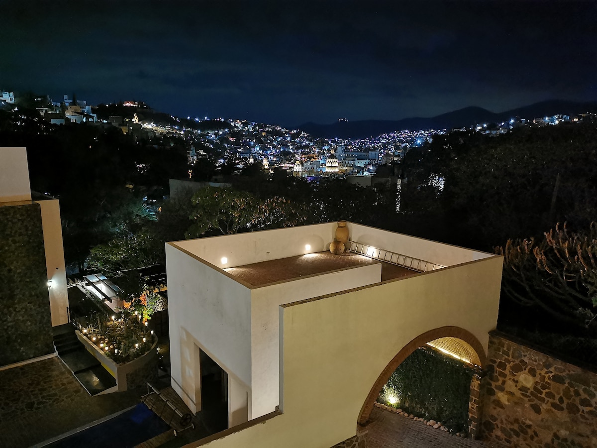 Casa Murales Guanajuato