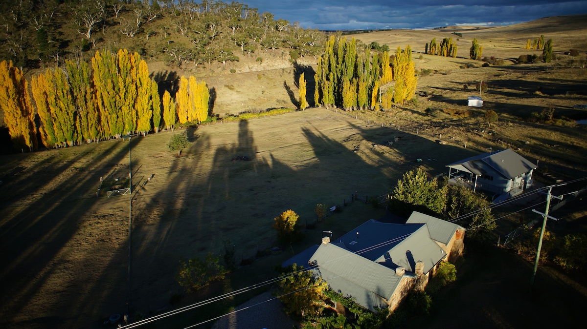 Woodvale at Cooma Mini Farmstay