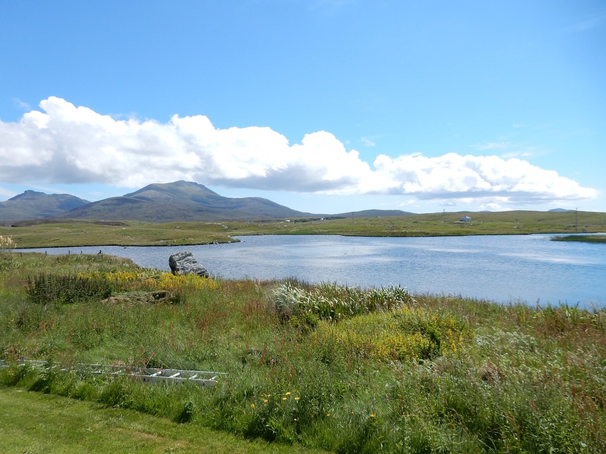 Tigh Tom. Cosy cottage in a stunning location