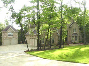 Private Carriage House Apartment