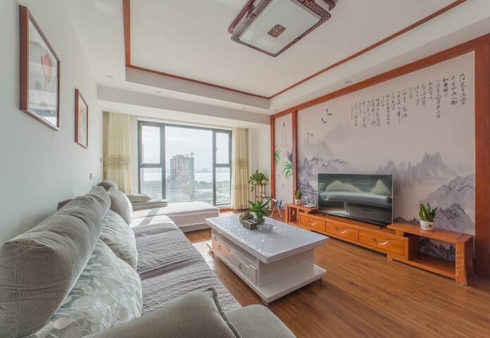 洱海月湿地公园中式海景公寓