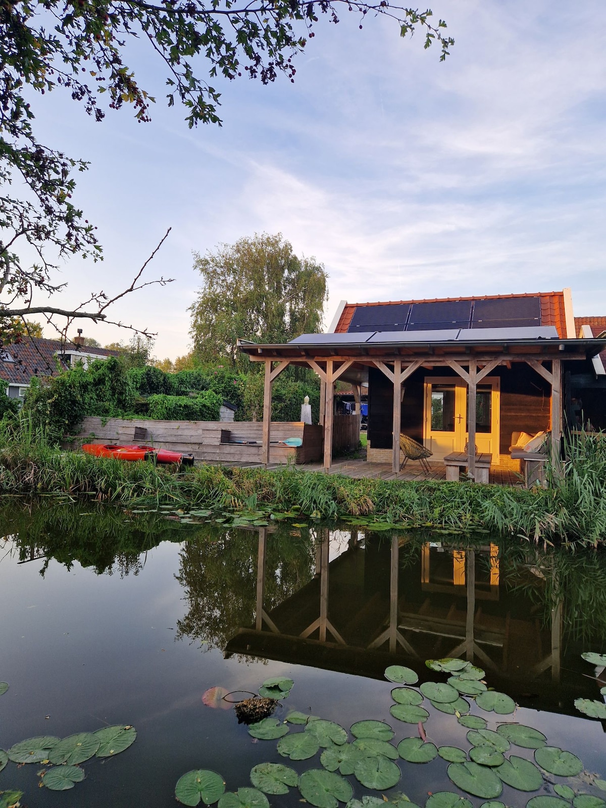 't Boetje aan het water