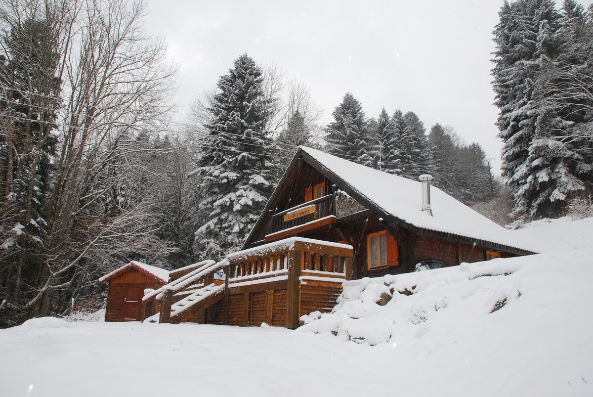 La Mazzonette - 4* chalet in de natuur met hottub