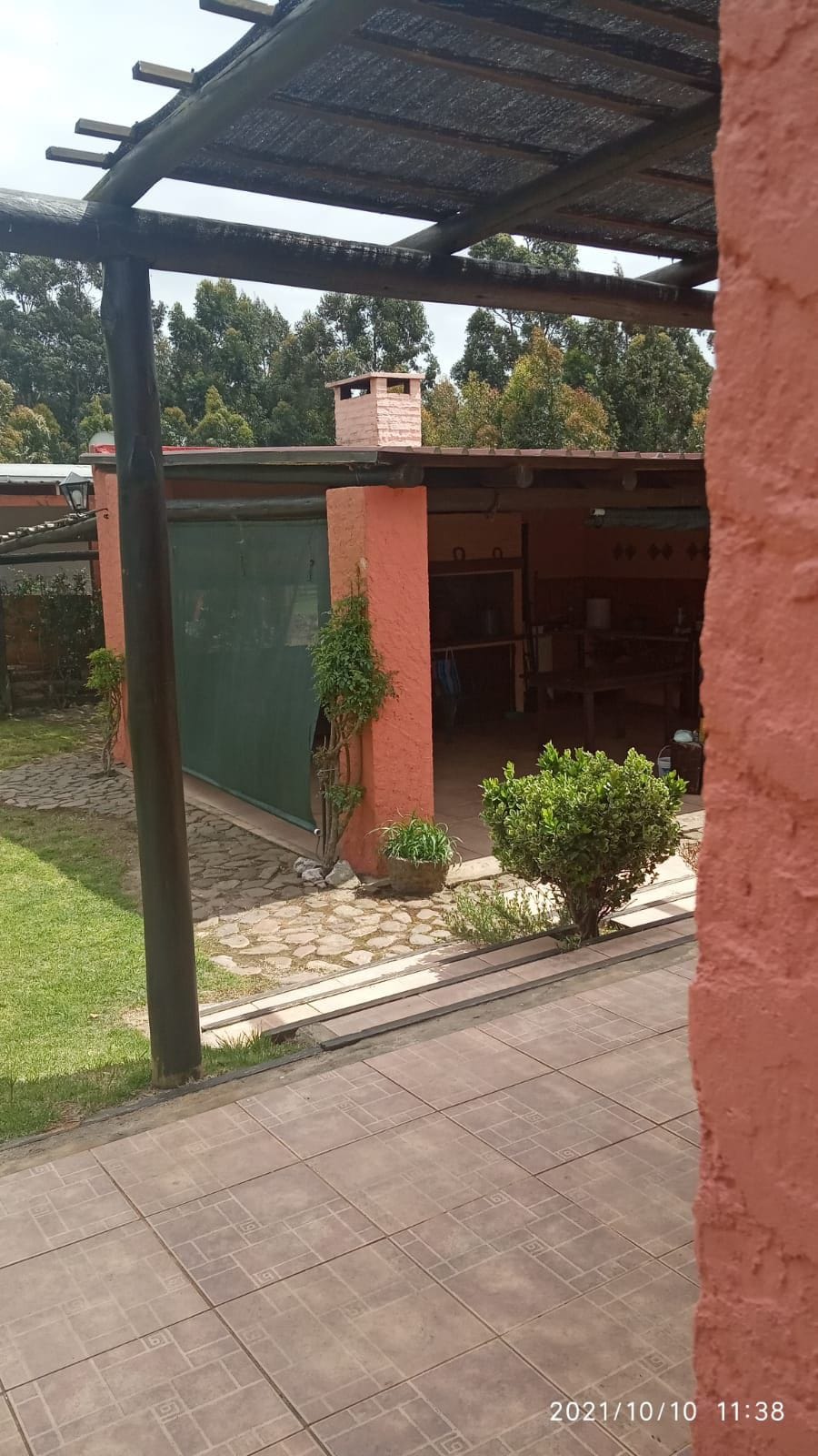 Casa amplia con parque