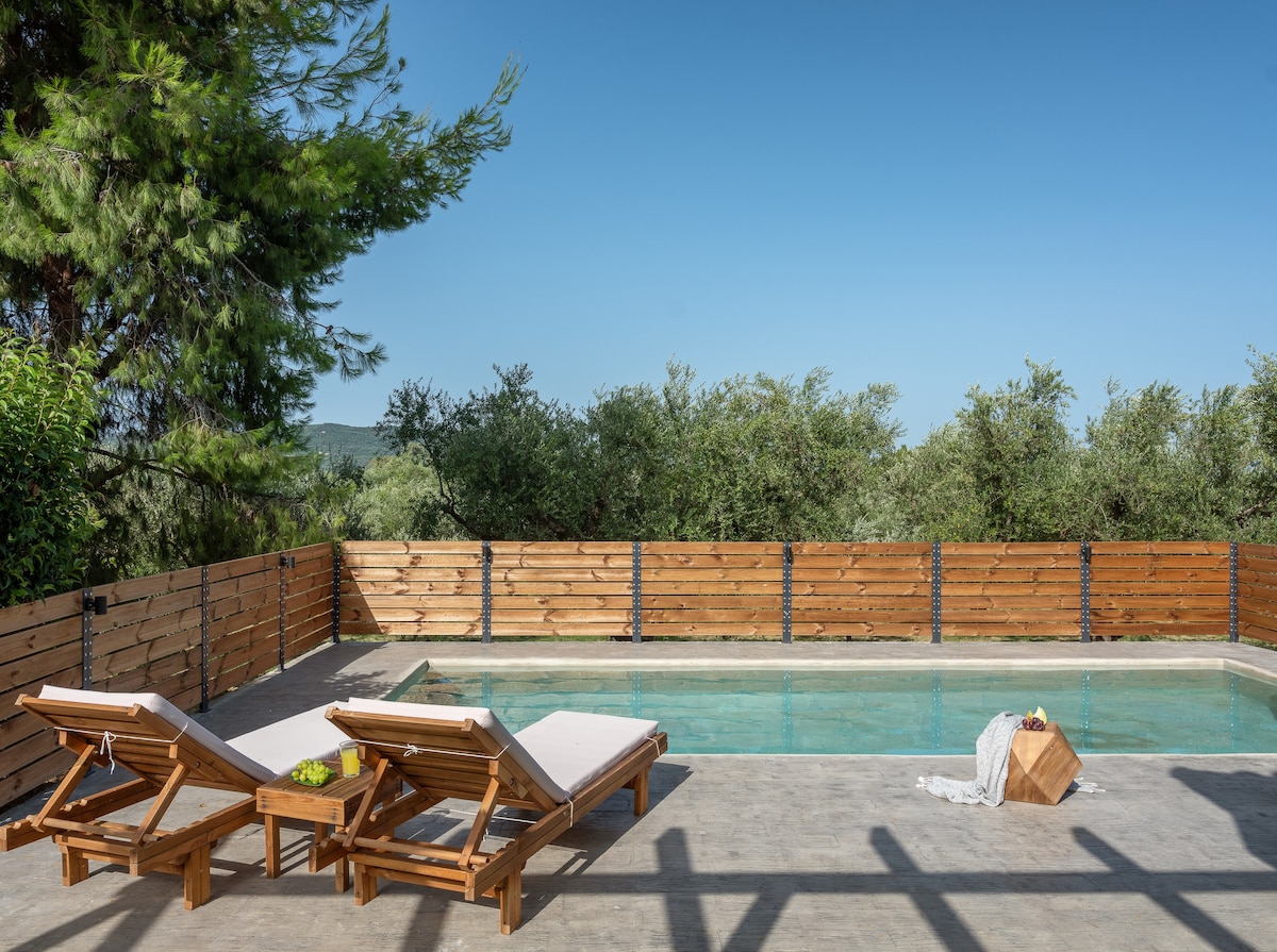 Natura Verde Villas-Salvia别墅，带私人泳池