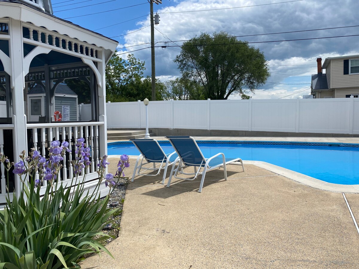 Blue Ridge Escape -带泳池的豪华度假屋