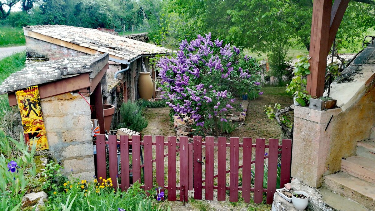 勃艮第南部的乡村小屋