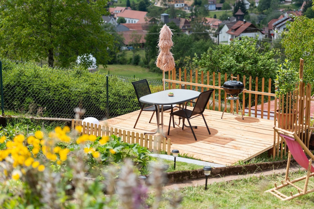 马尔斯堡-马策尔（ Malsburg-Marzell ）带私人花园的公寓