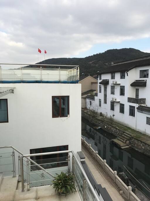 苏州吴中区太湖陆巷古村太湖湖景星宿精品民宿舒适亲子房