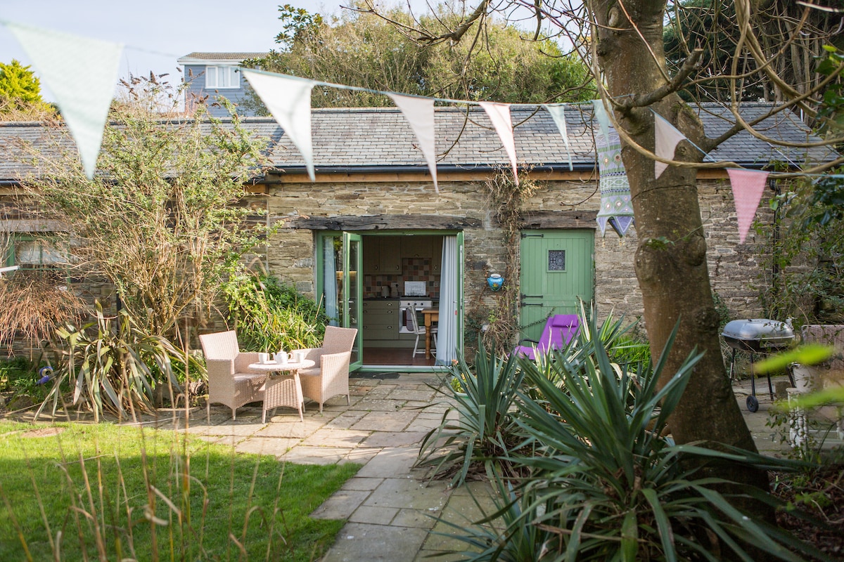 Little Barn, Porth & Lusty Glaze, Newquay