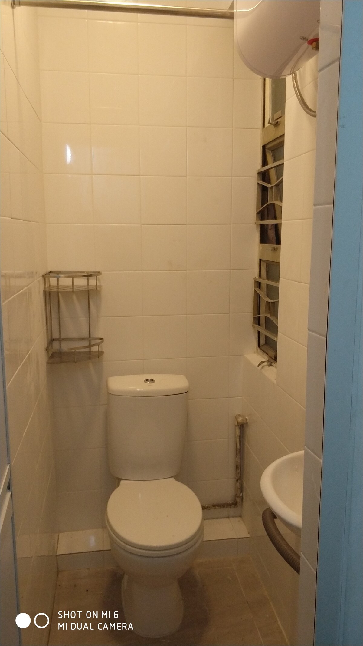 Studio available in Shek Tong Tsui(st4d)