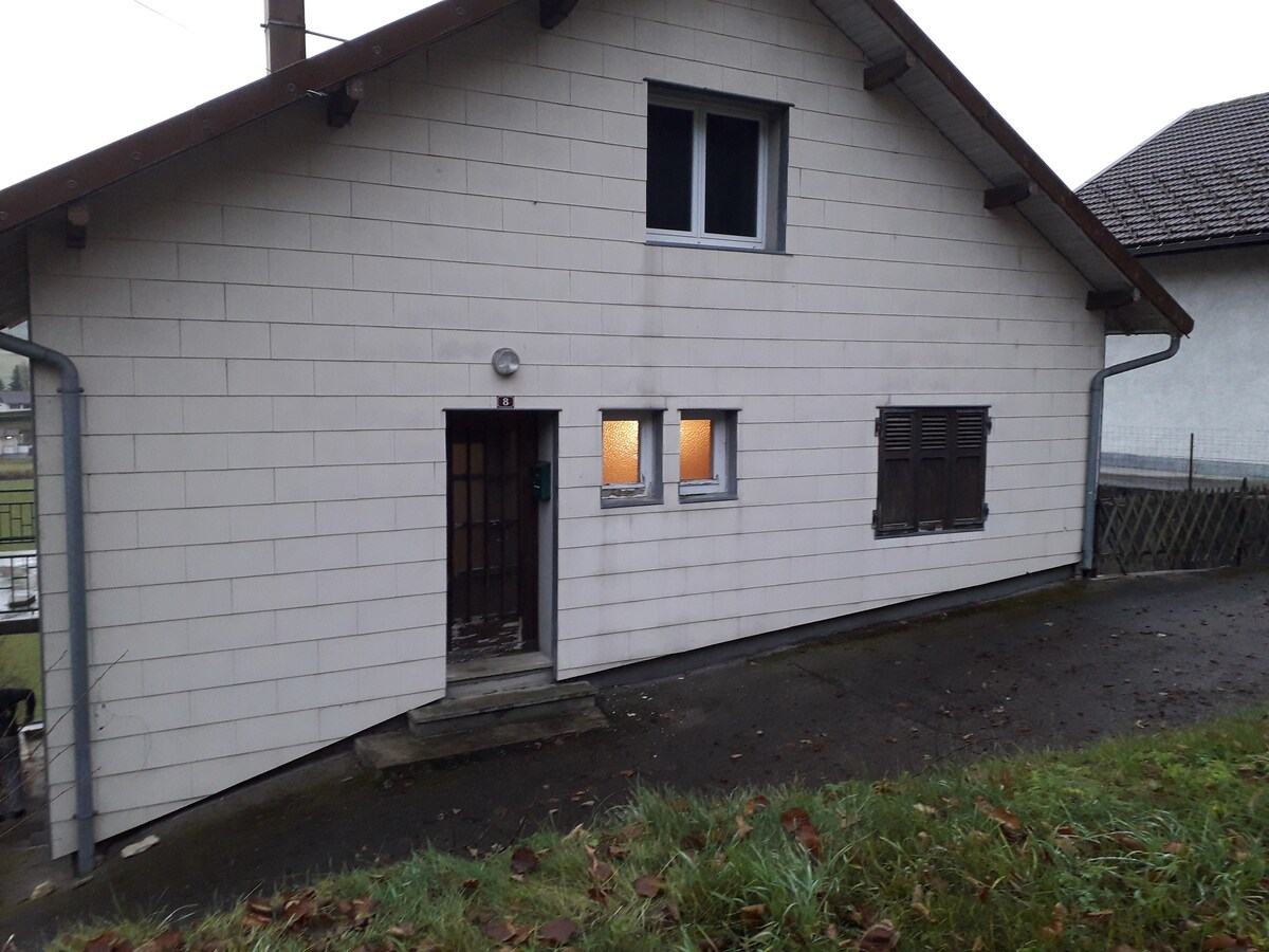 Maison  grand combe châteleu proche LE LOCLE 17KM