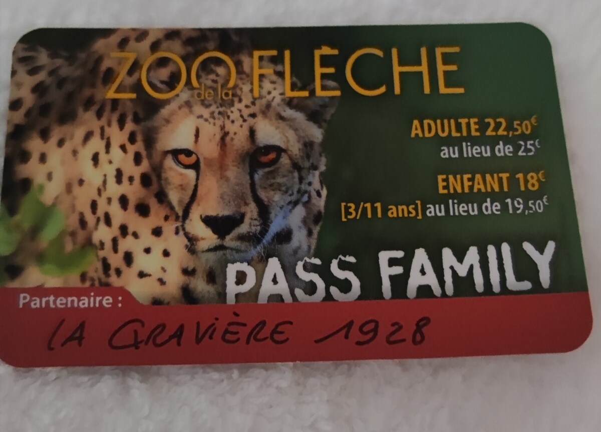 非典型住宿，靠近La Flèche Zoo和24小时营业