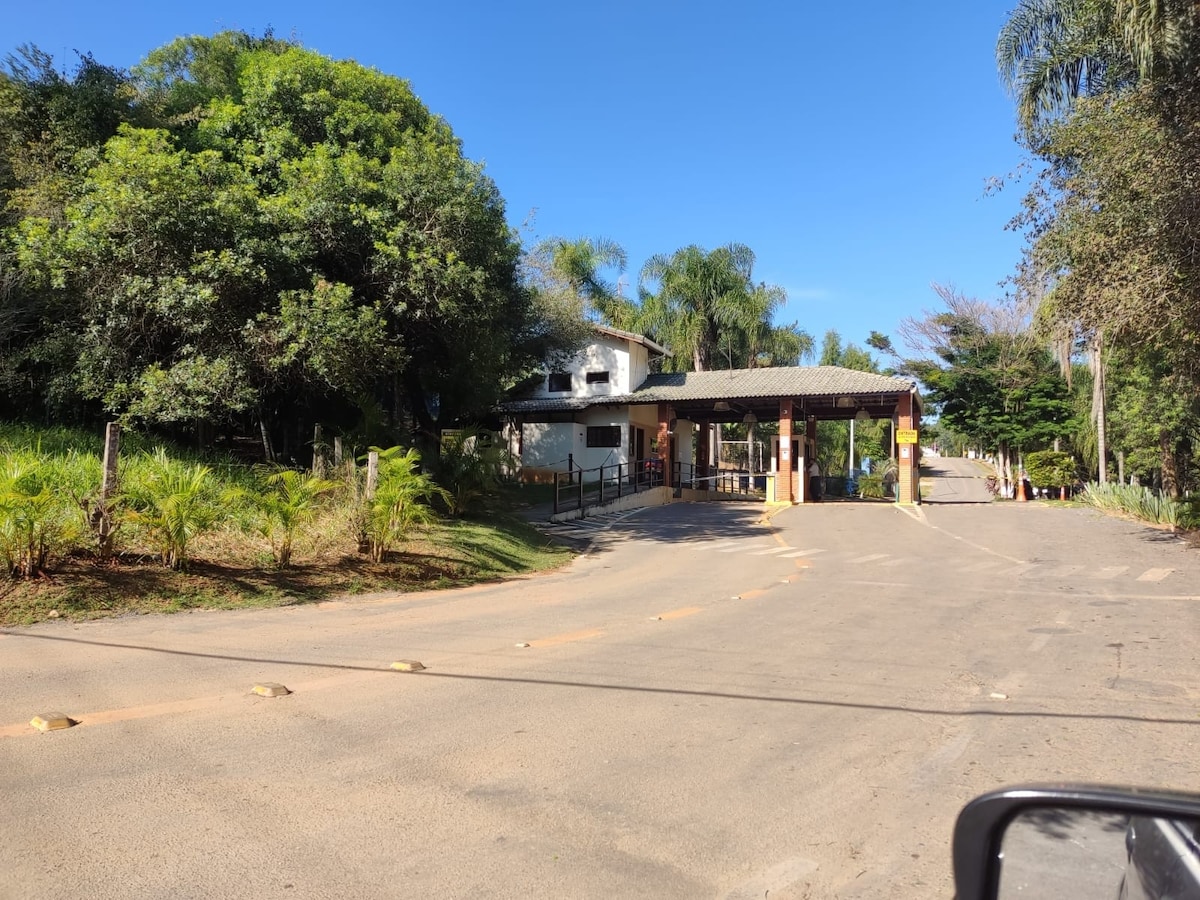 Sitio em Ibiuna 
Cond. Recreio Campo Verde