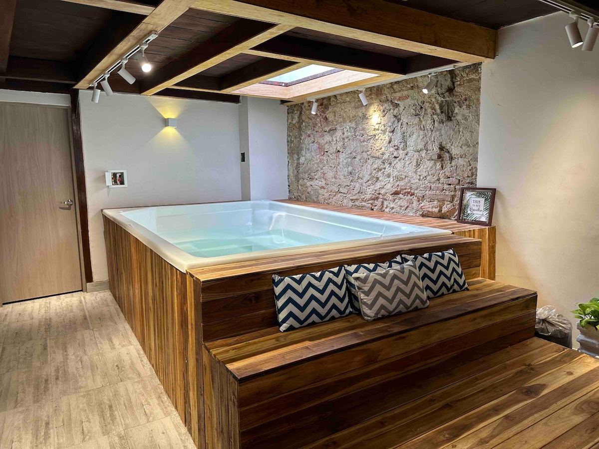 Espectacular Casa En Walled City  Con Jacuzzi