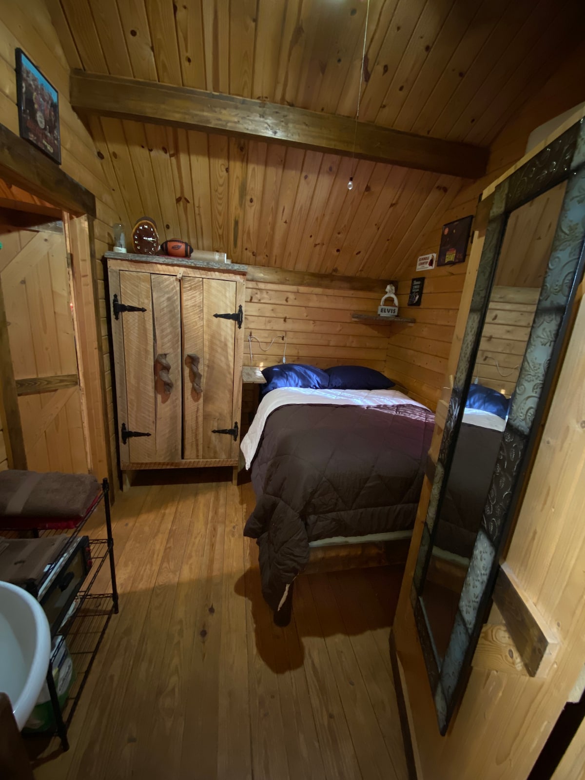 Private cabin getaway
