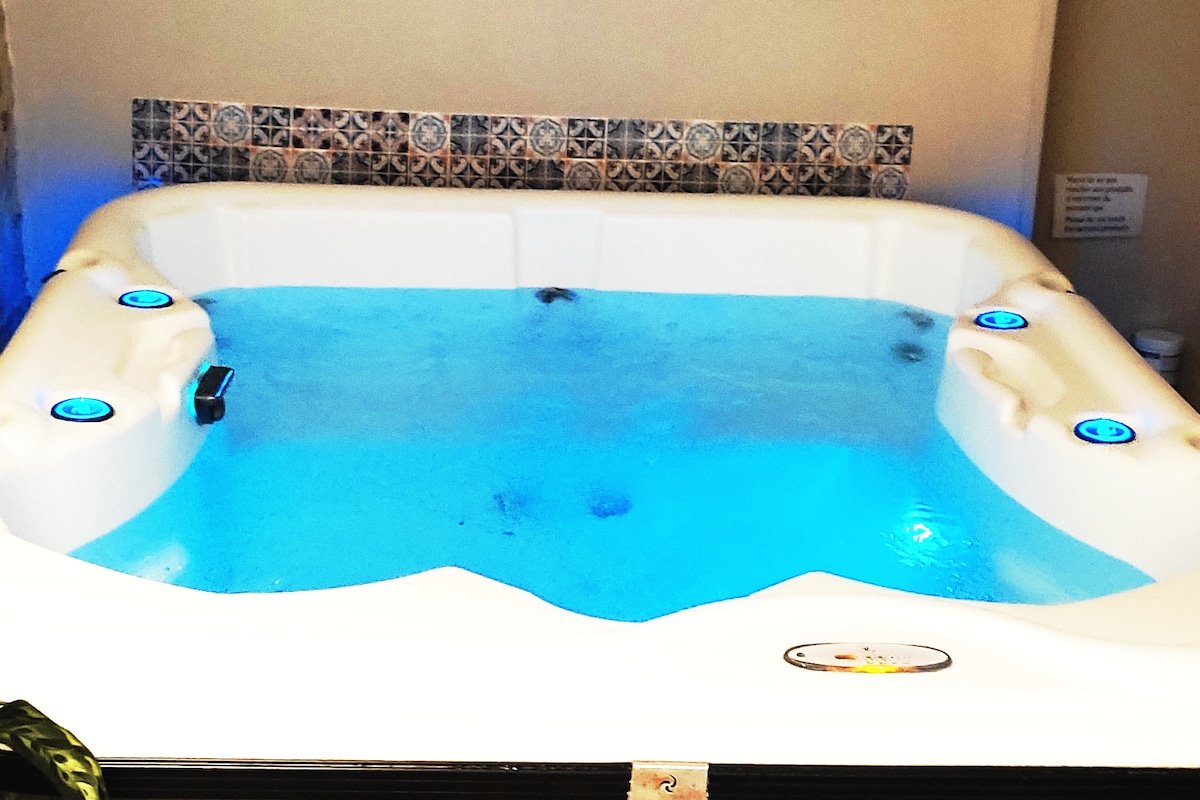 Bayeux centre😍 jaccuzzi🏊 appartement AUTHENTIQUE