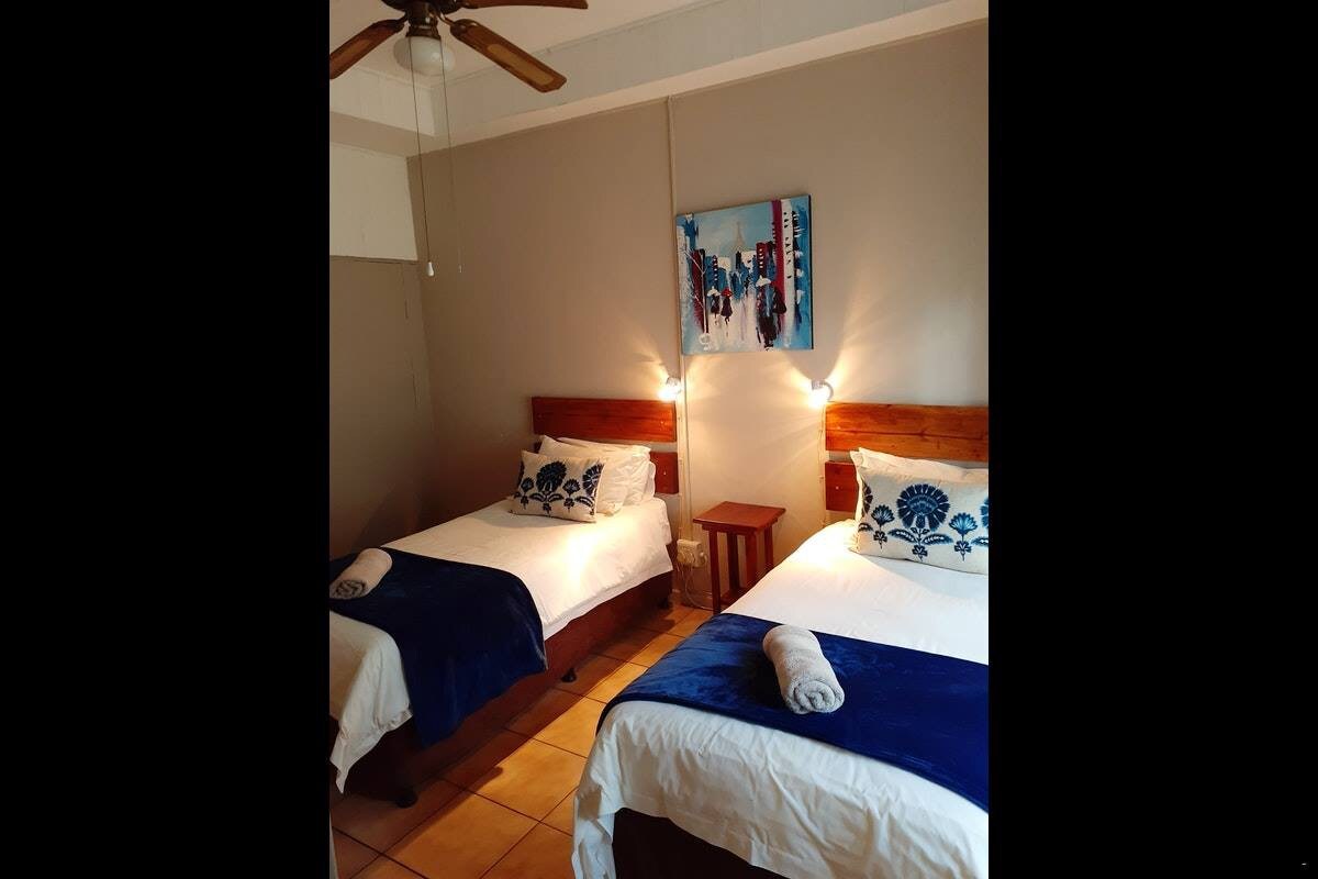 Step Inn Lodge Komati 8x Rooms and 2xSelf Catering